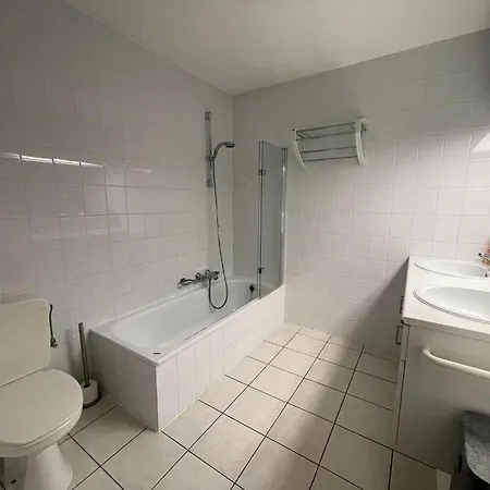 Apartment Zonnestraal 403 With A Location